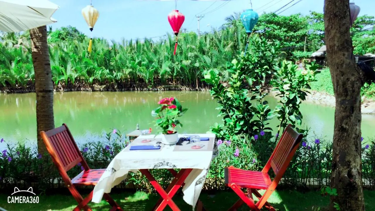 Hoi An Silverbell Villa  会安