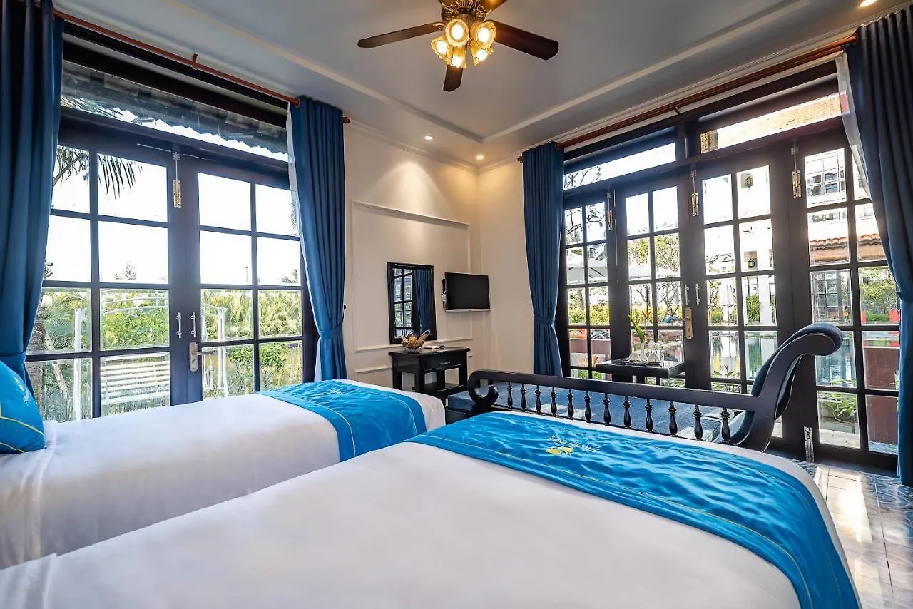 Hoi An Silverbell Villa  会安